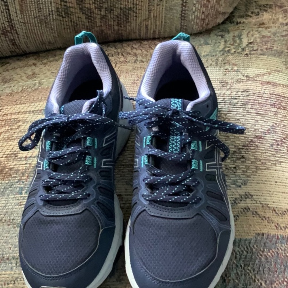 ASICS Gel Venture 7 Trail Running Shoe Size 8